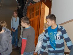 03_Erste_Versuche_im_Schulhaus