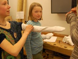 01_Schwarzlichtpuppen